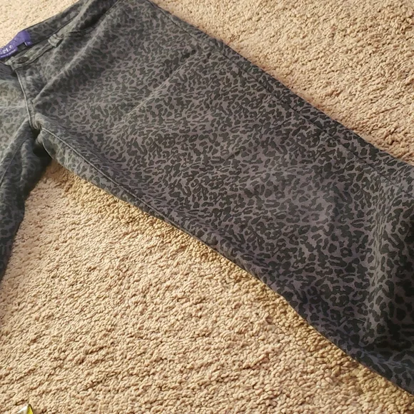 Animal print rock n roller skinny jeans sz11 - Picture 8 of 12